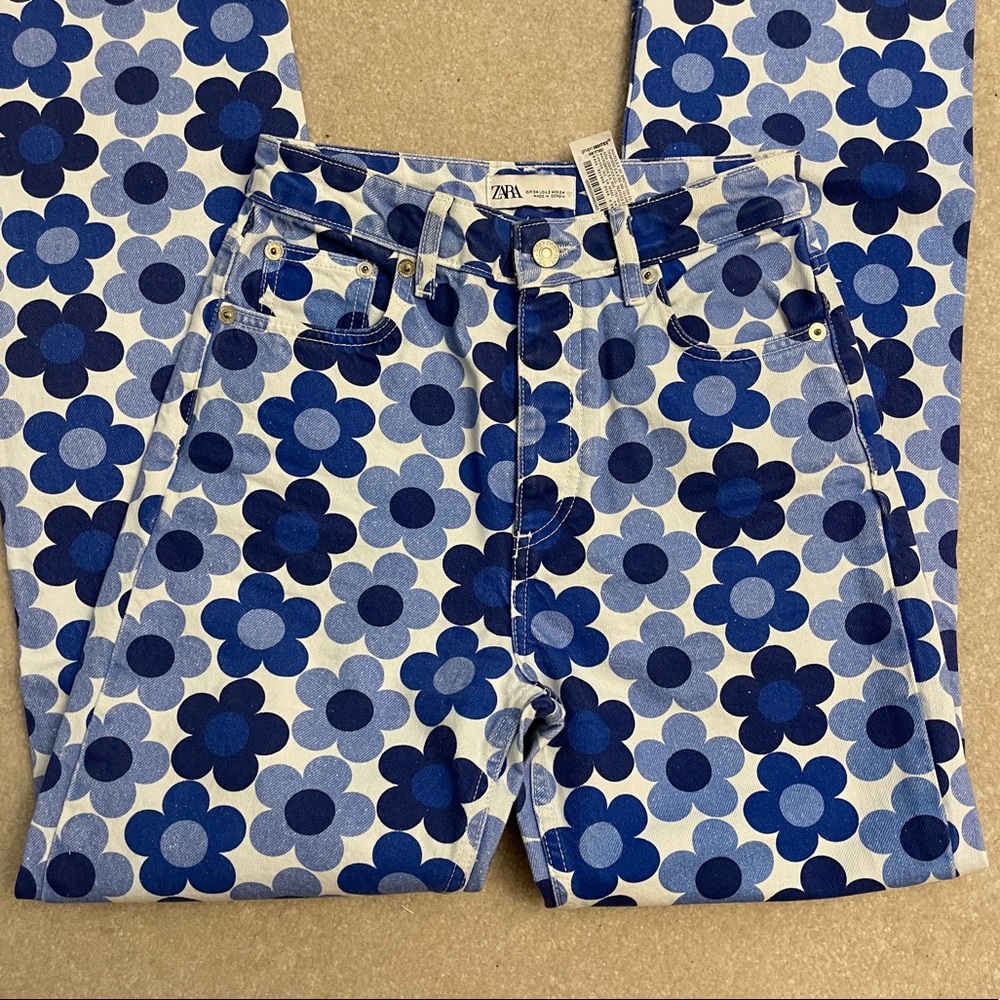 Zara Straight Leg Floral Pants - Picture 2 of 9